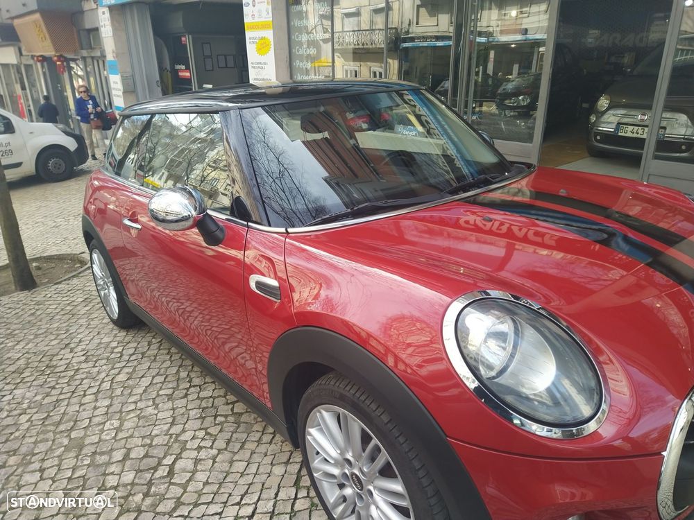 MINI 3 Portas One D - 22