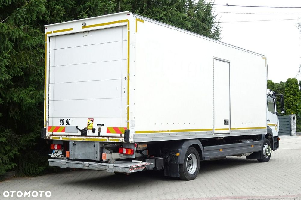 Mercedes-Benz Atego 1218 Euro6 tylko 323tys.km Kontener 18p winda Sprowadzony - 36