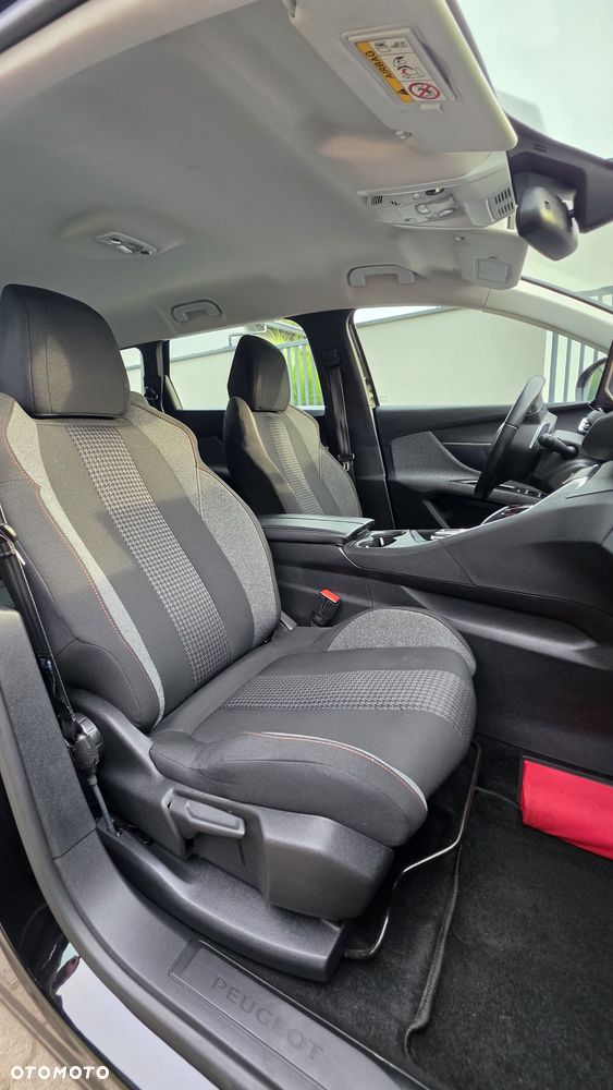 Peugeot 5008 BlueHDI 130 EAT8 Active Pack - 19
