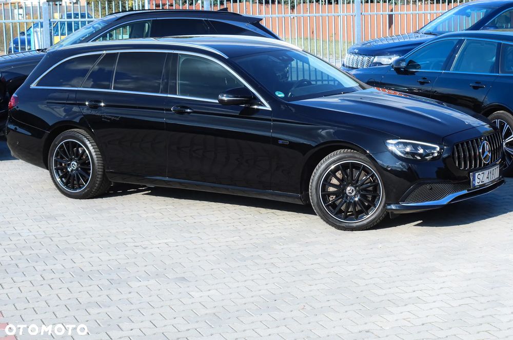 Mercedes-Benz Klasa E 300 T 9G-TRONIC Avantgarde - 30