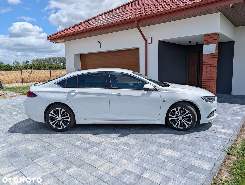 Opel Insignia 2.0 CDTI Ultimate S&S - 3