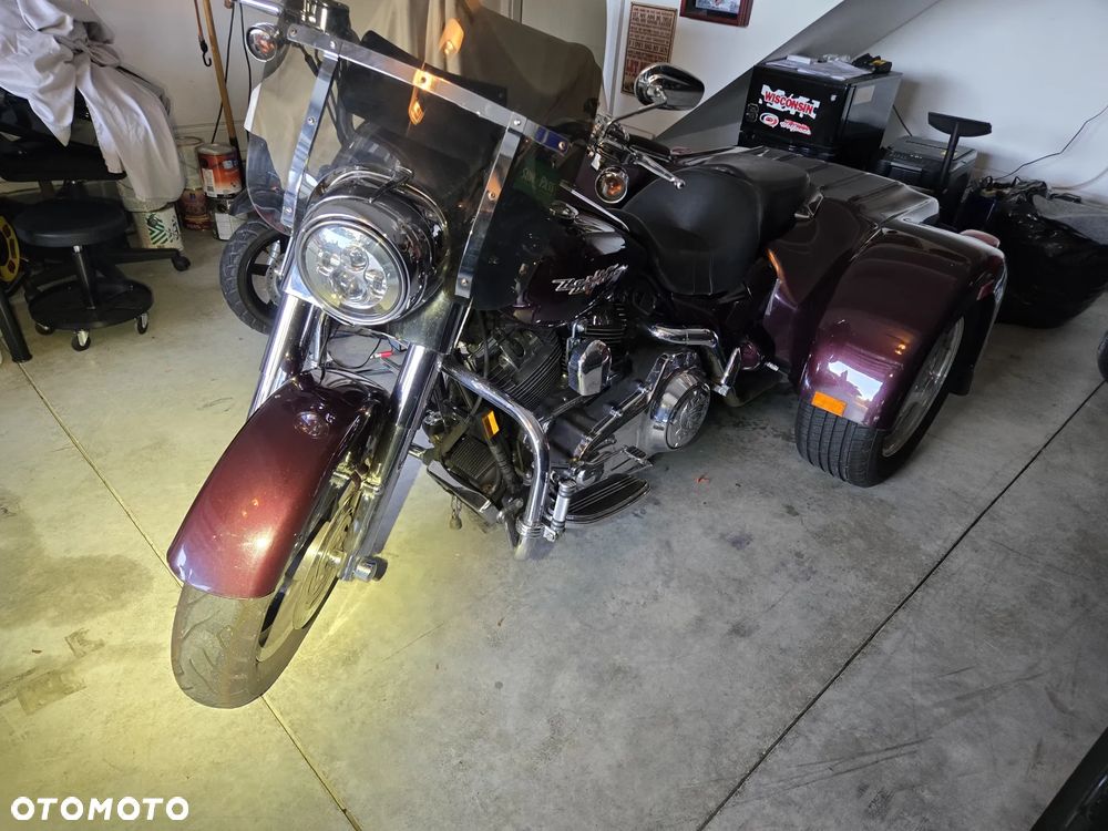 Harley-Davidson Tri Glide - 13