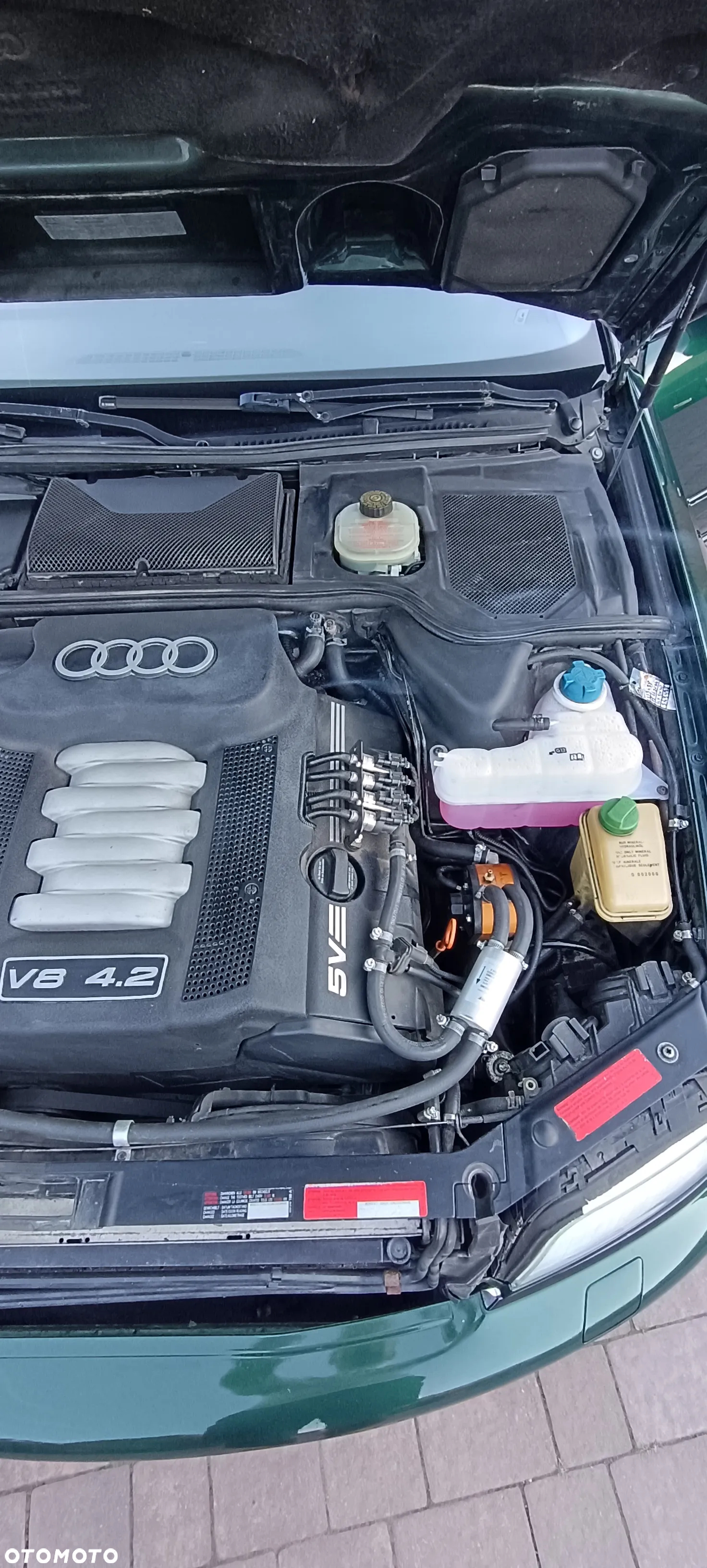 Audi A8 4.2 Quattro - 26