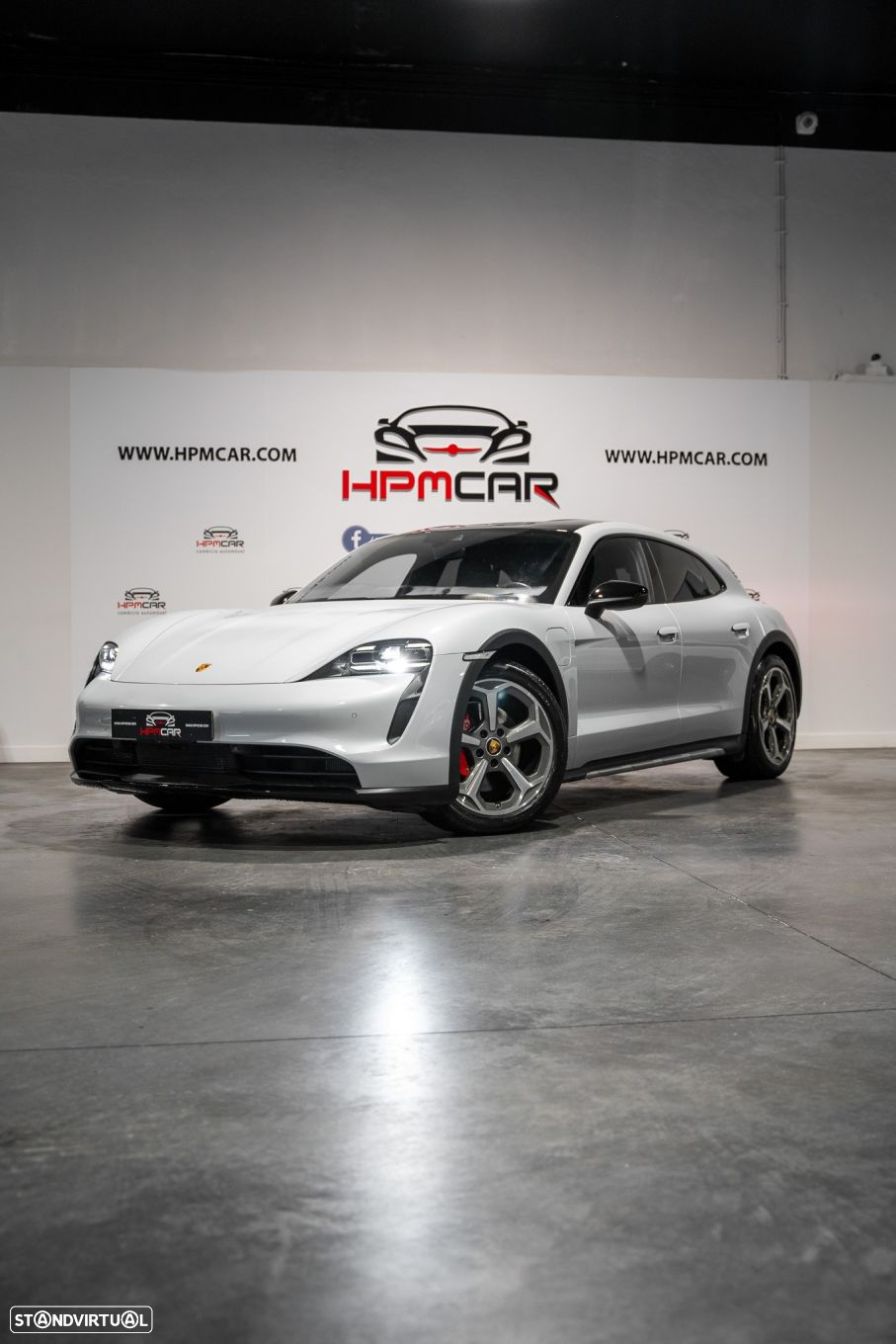 Porsche Taycan Cross Turismo 4S - 2