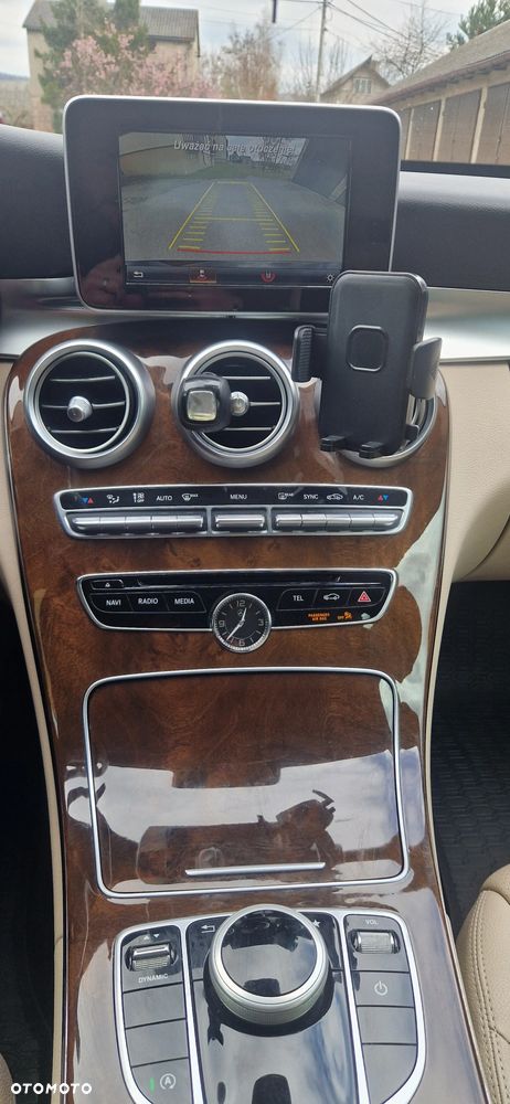 Mercedes-Benz Klasa C 300 7G-TRONIC Exclusive - 22