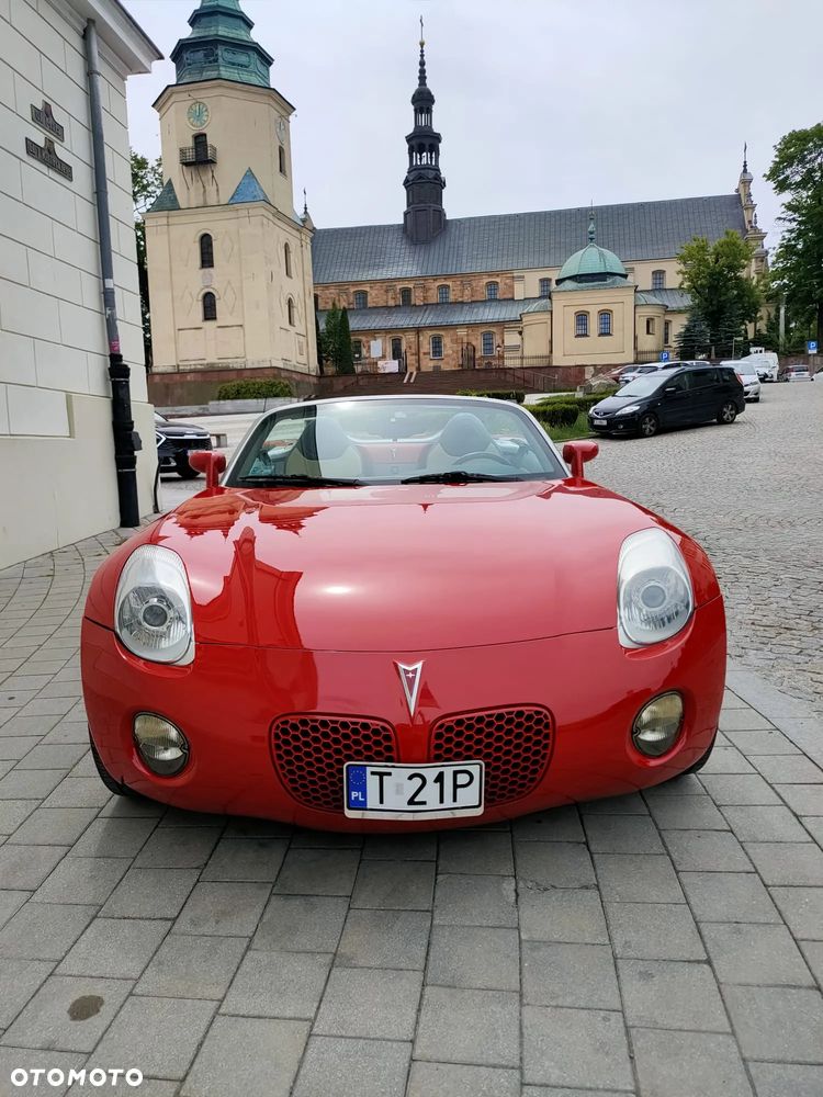 Pontiac Solstice - 4