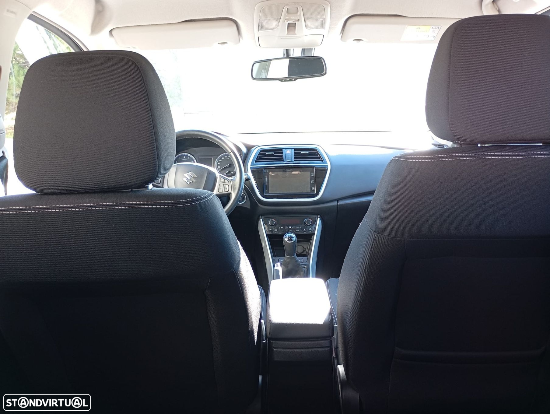 Suzuki S-Cross SX4 1.0 T GLX - 12