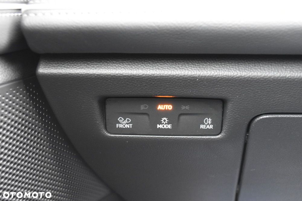 Volkswagen Passat Variant - 25