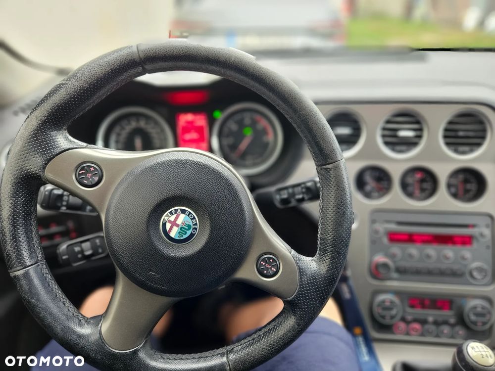 Alfa Romeo 159 1.9 JTDM 8V DPF Distinctive - 19