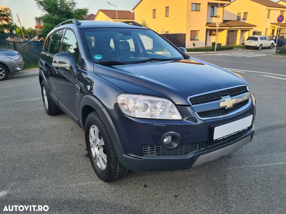 Chevrolet Captiva 2.0 4WD 7 Sitzer Automatik LT - 2