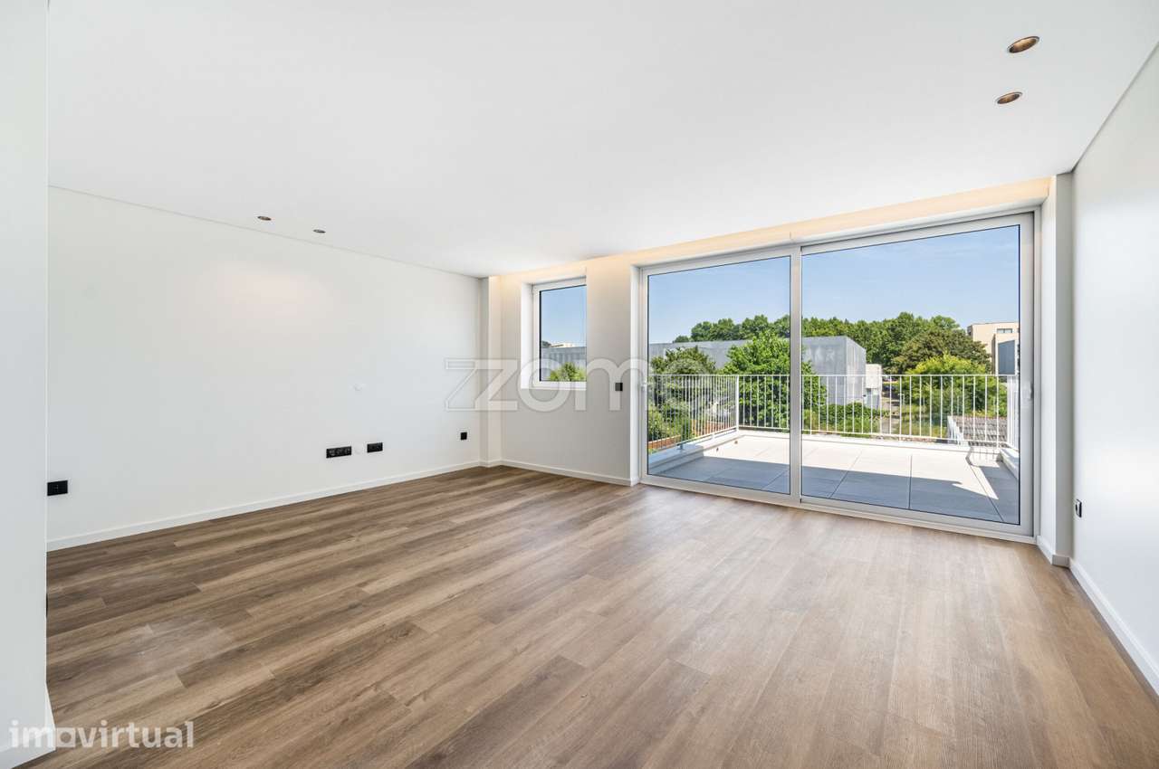 Arrendamento | Duplex T1+1 Novo | Suite | 3 Varandas | Braga Centro - Grande imagem: 4/25