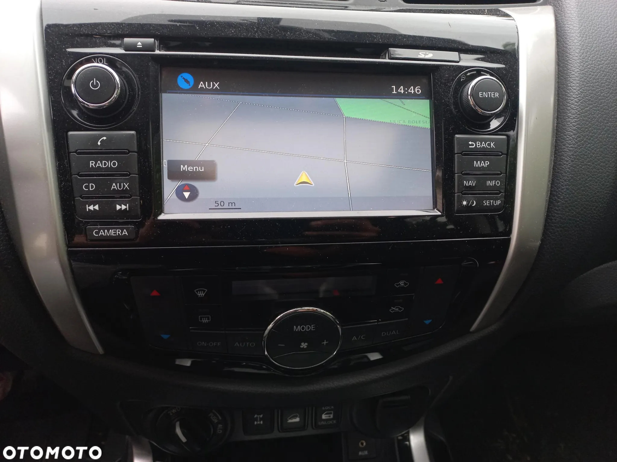 Nissan Navara DC 4x4 Autm Tekna - 16