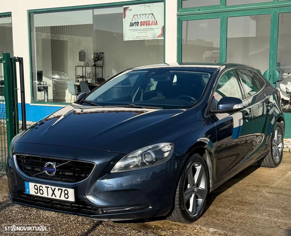 Volvo V40 D3 R Design - 2