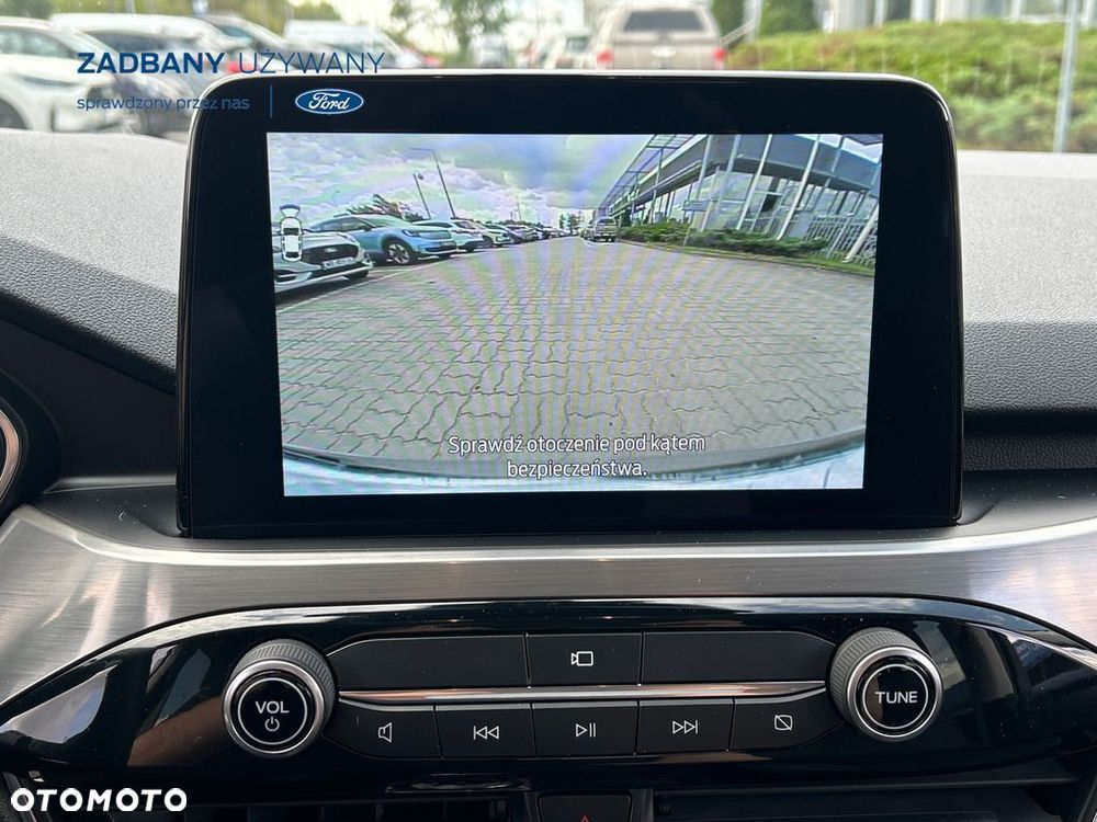 Ford Kuga - 19