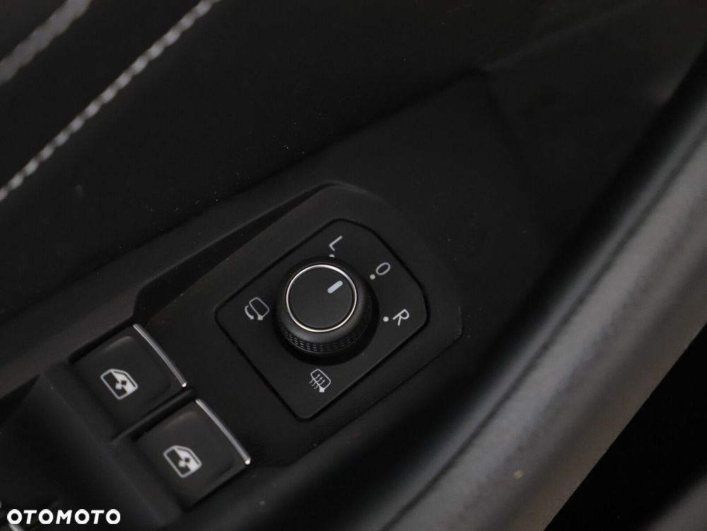 Volkswagen Passat Alltrack - 16