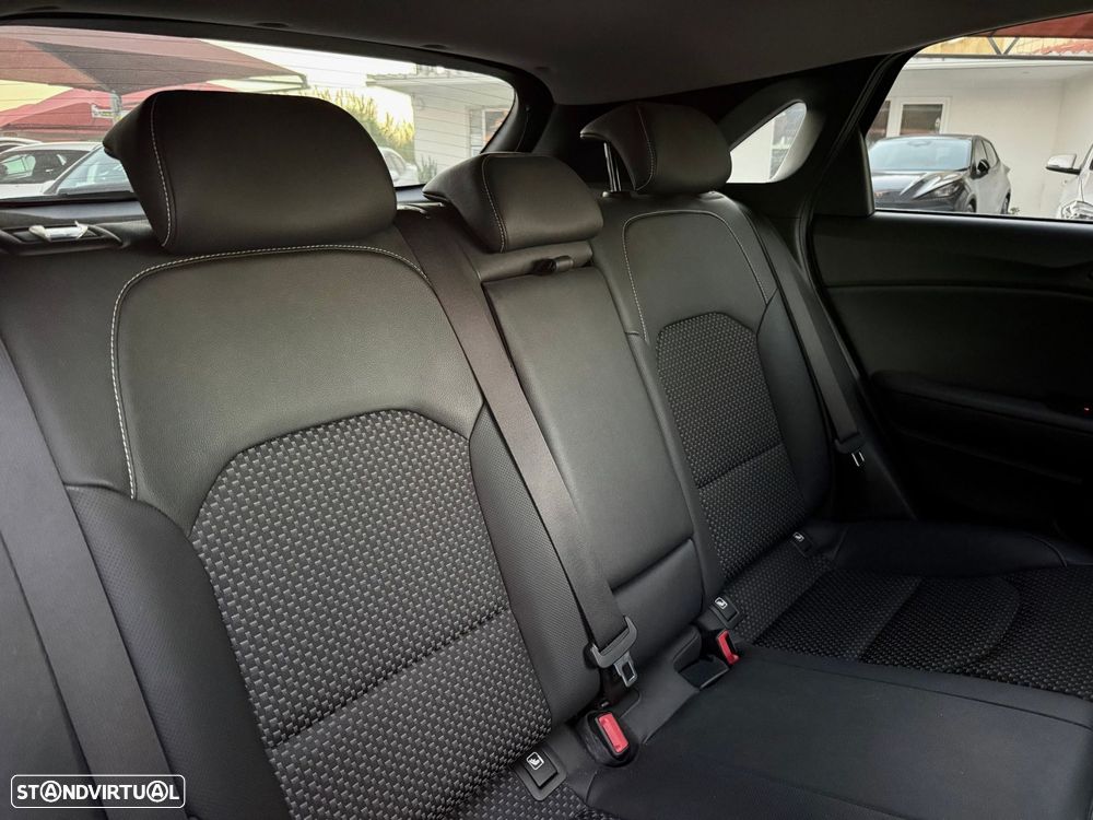 Kia Ceed 1.0 T-GDi TX+SRF - 10