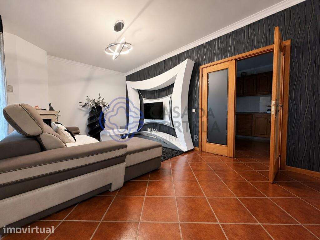 Andar Moradia T2 em Lagares, Penafiel - Grande imagem: 2/26