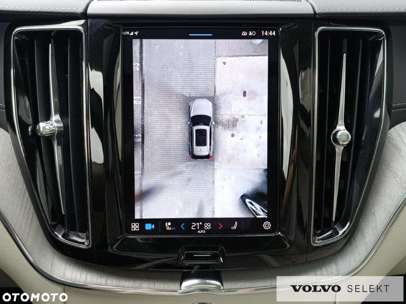 Volvo XC 60 - 28