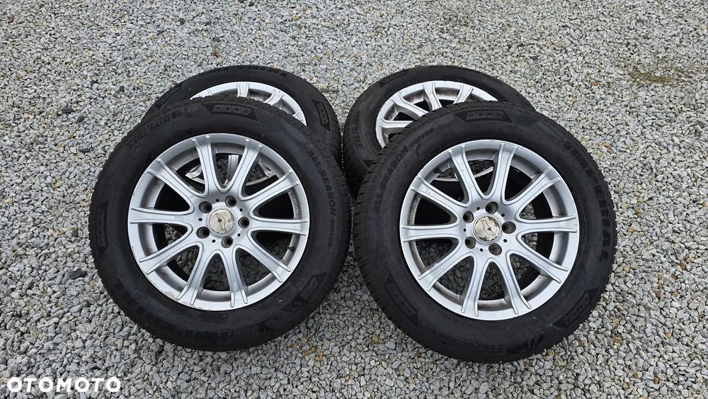 Ford S-Max - 31