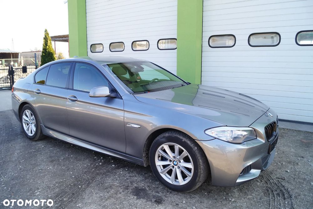 BMW Seria 5 520d - 13