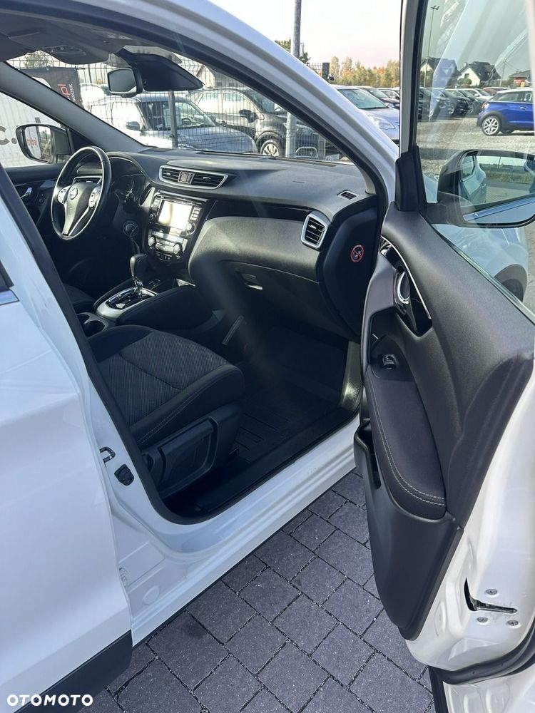 Nissan Qashqai - 23