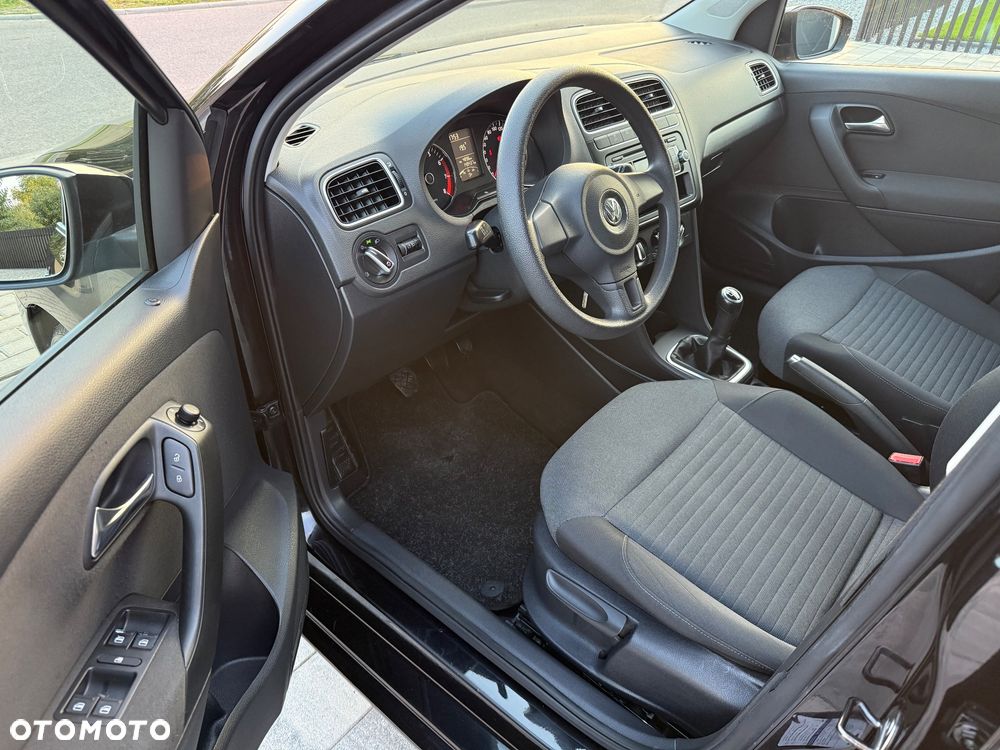 Volkswagen Polo - 21