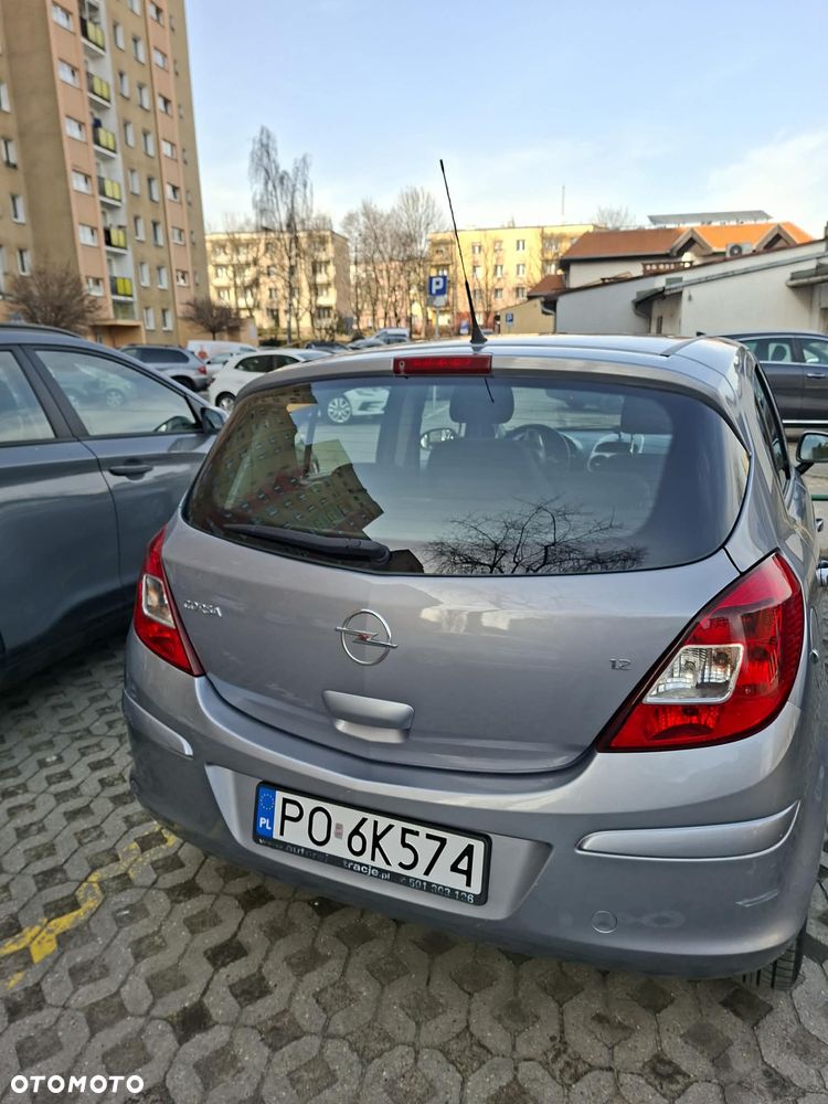 Opel Corsa - 4