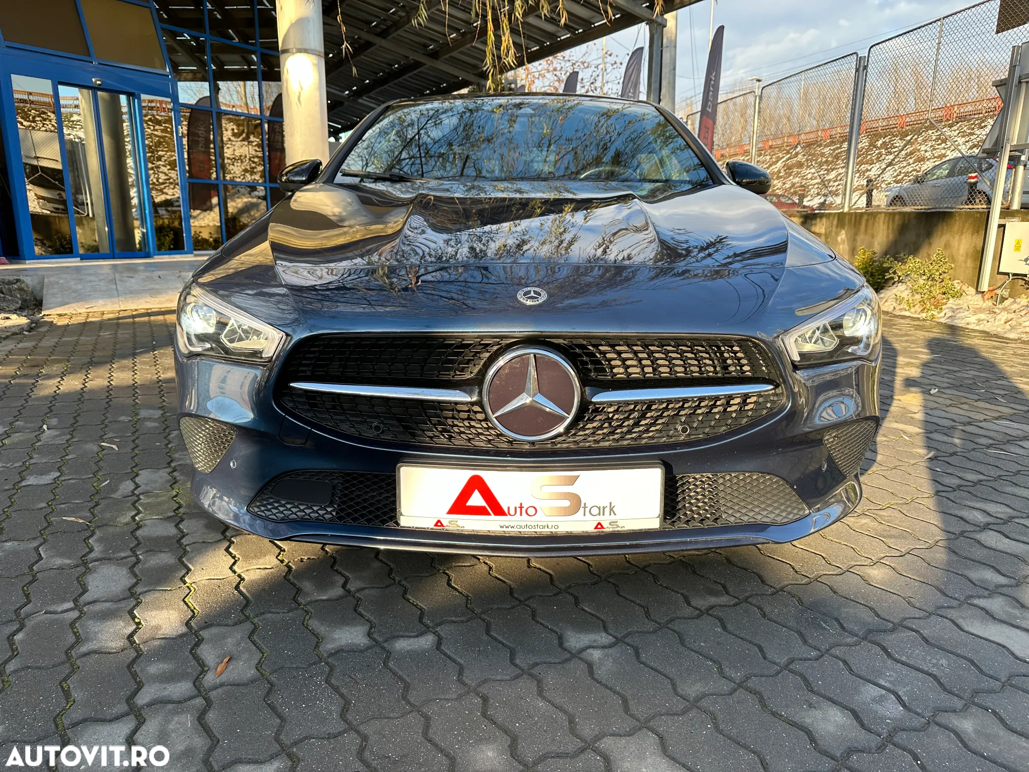 Mercedes-Benz CLA 200 d Coupe Aut. - 11