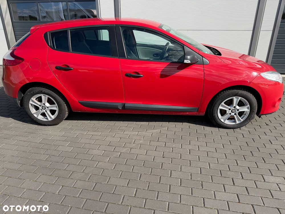 Renault Megane 1.6 16V 100 Authentique - 3