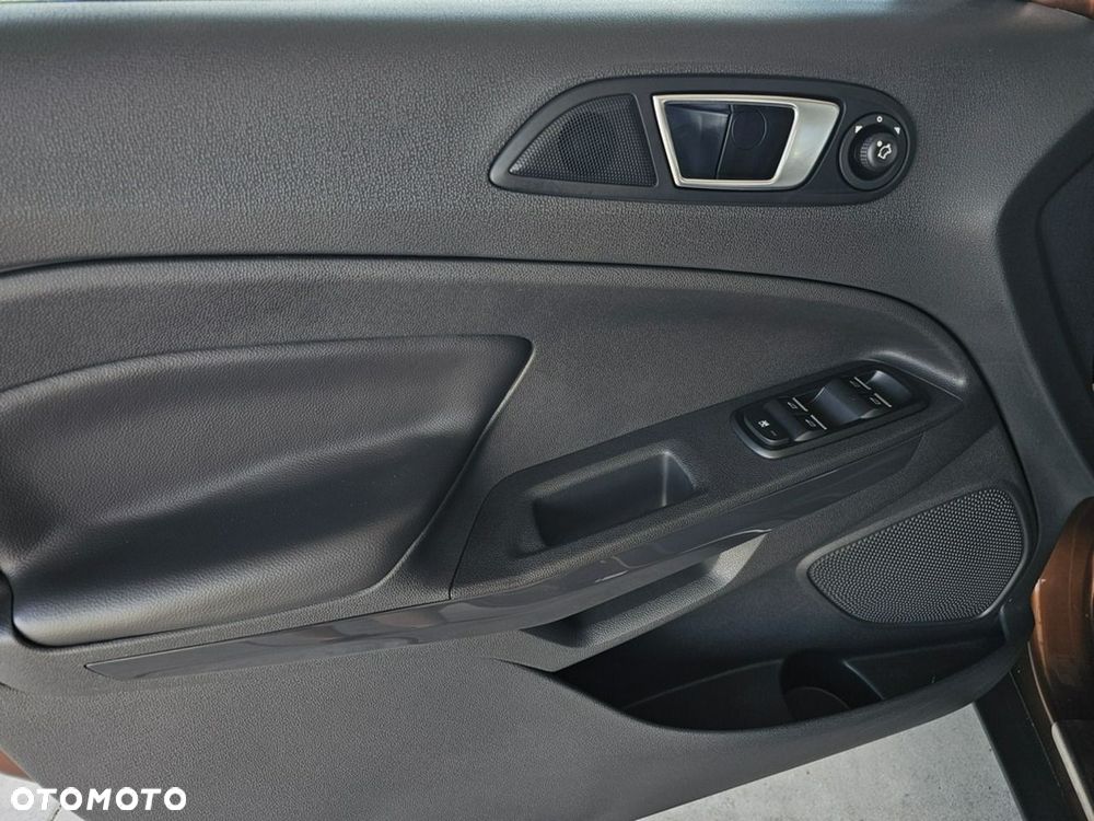 Ford EcoSport - 11