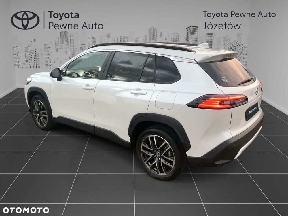 Toyota Corolla Cross - 3