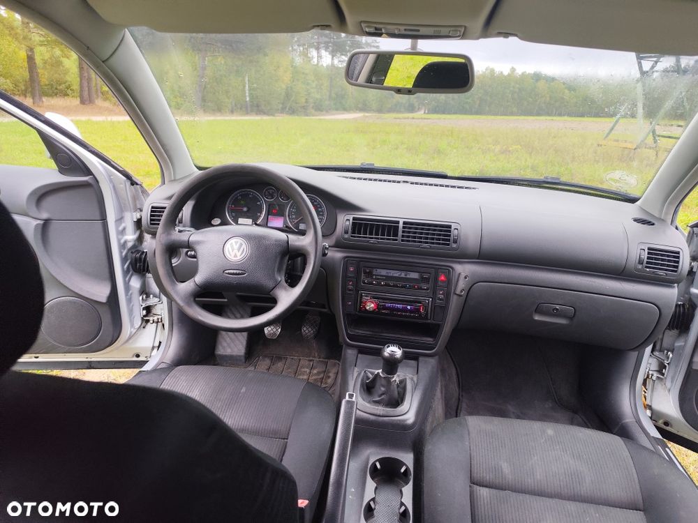 Volkswagen Passat - 7