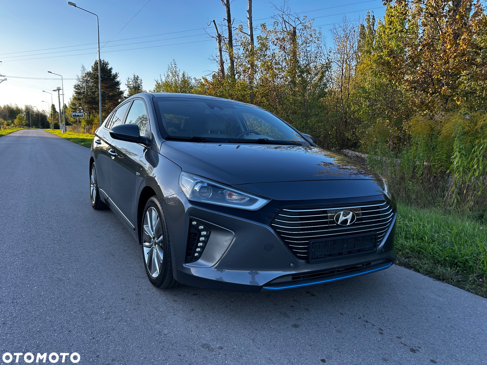 Hyundai IONIQ Hybrid 1.6 GDI Premium - 6
