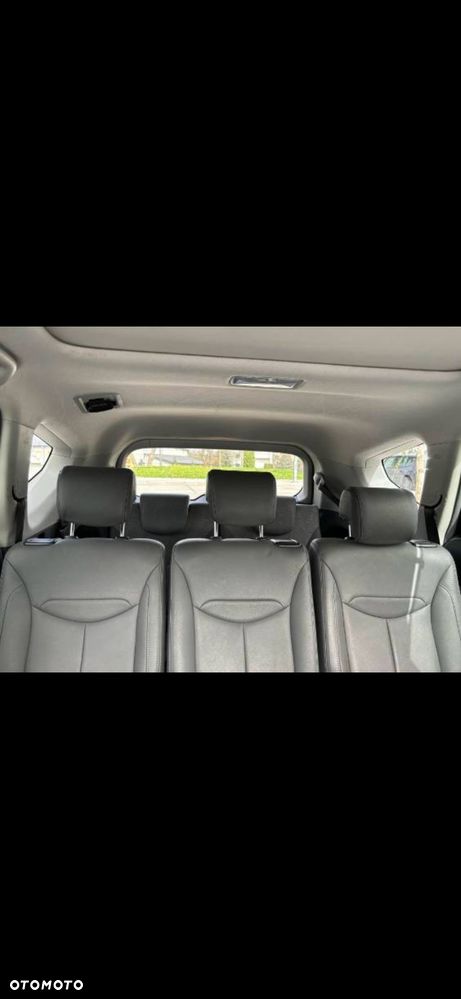 Toyota Prius+ - 13