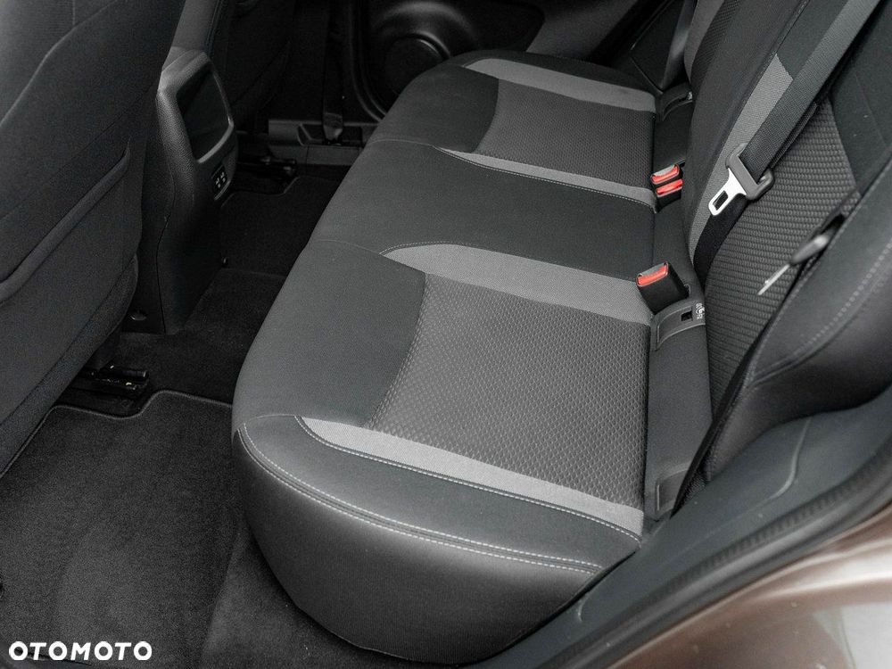 Nissan Qashqai 1.3 DIG-T N-Connecta DCT - 31