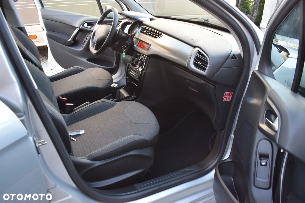 Citroën C3 Pure e-Tech VTi 82 ETG Tendance - 11