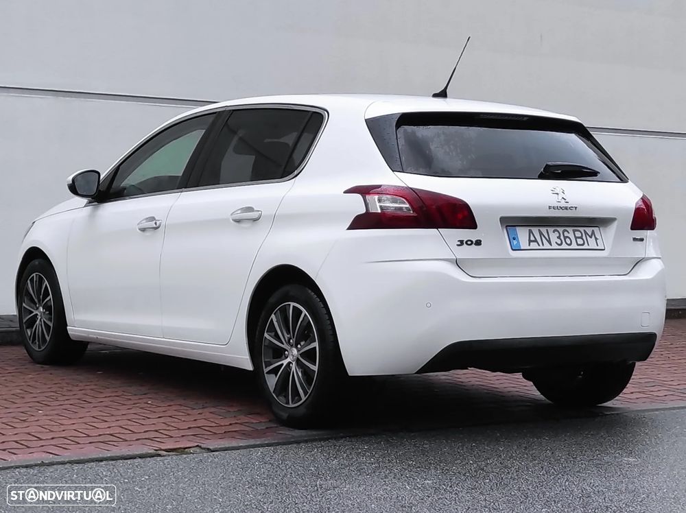 Peugeot 308 1.6 e-HDi Allure - 11