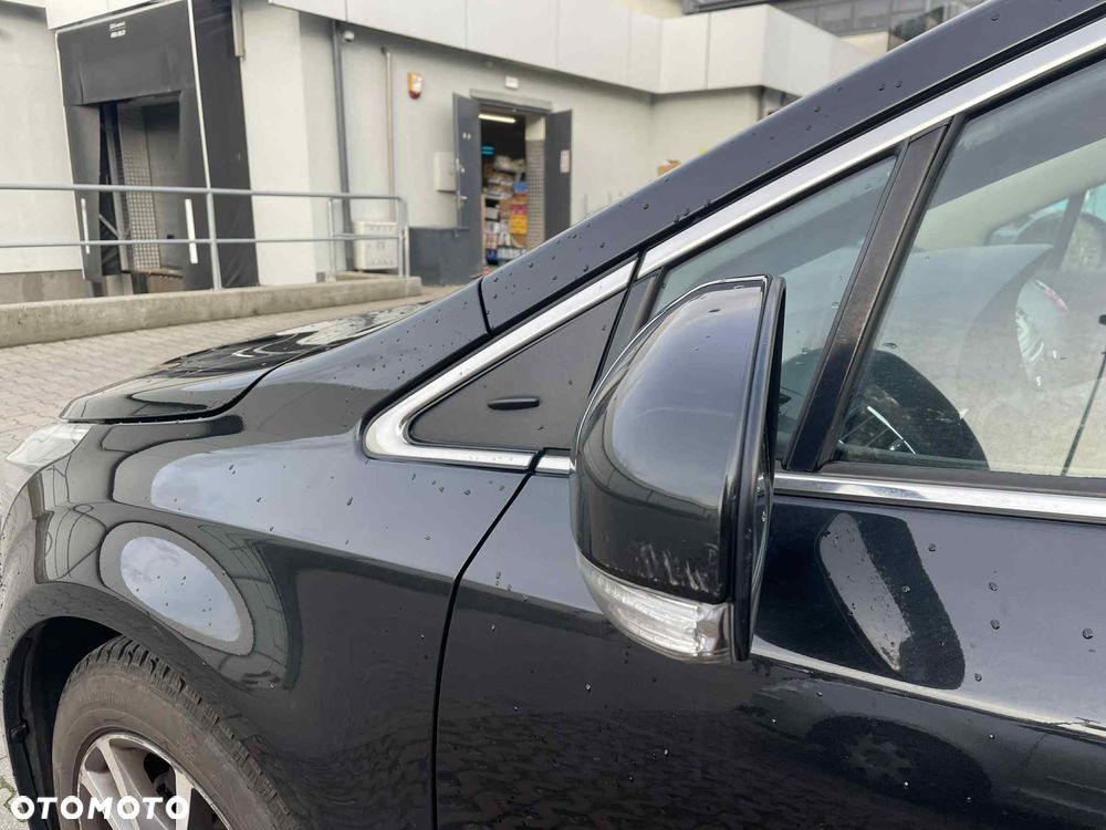 Toyota Avensis 1.8 Premium - 11