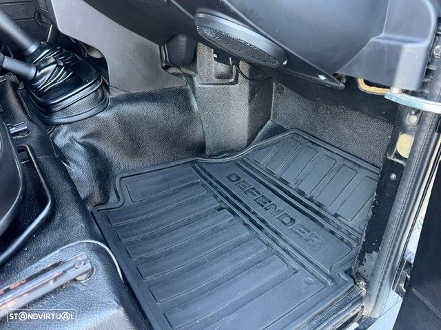 Land Rover Defender 90 2.4 CRD SE - 10