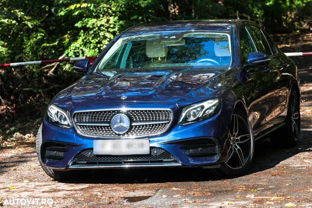 Mercedes-Benz E 220 d T-Modell 4MATIC Aut. - 2