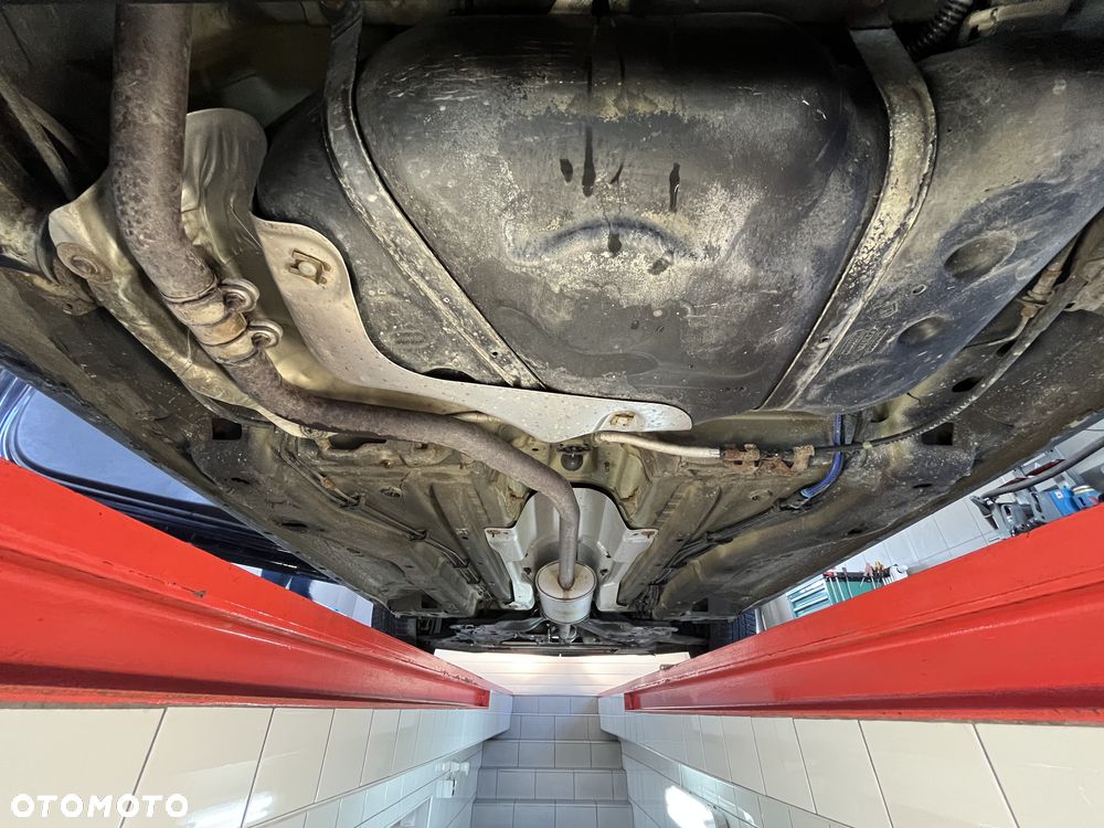 Opel Corsa 1.4 16V Color Edition - 25