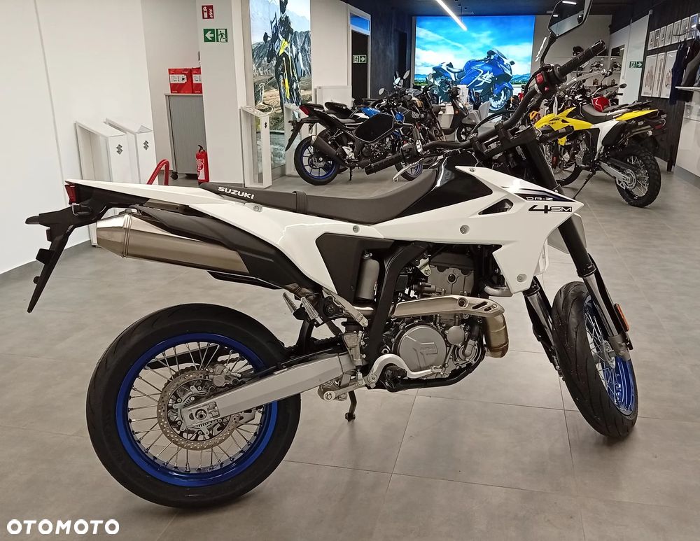 Suzuki DR-Z - 7