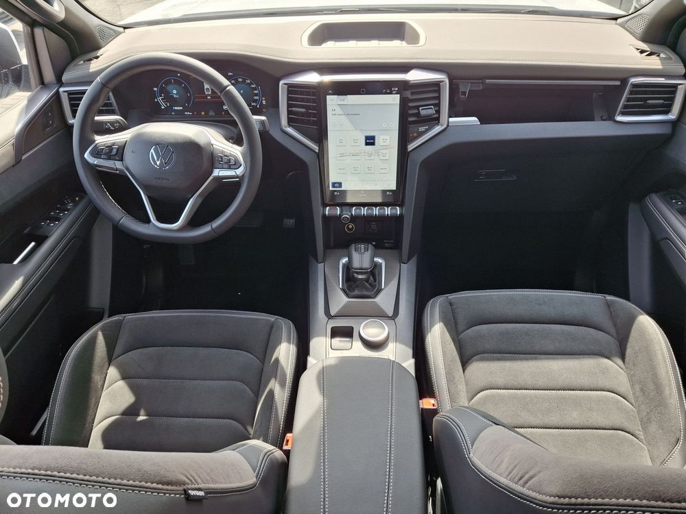 Volkswagen Amarok - 21