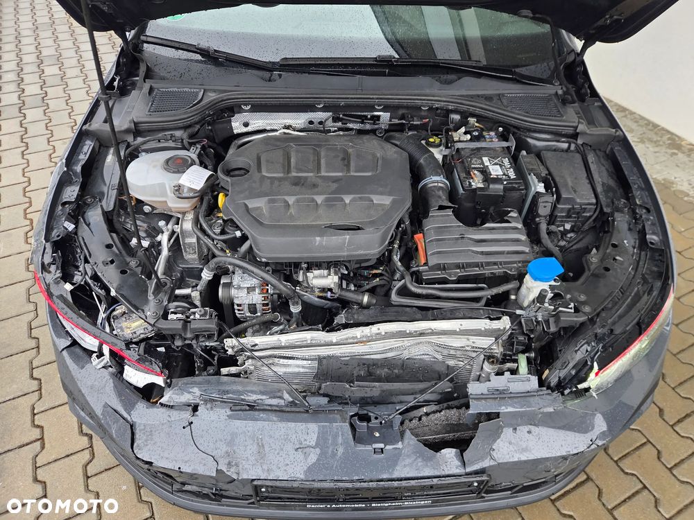 Volkswagen Golf - 21