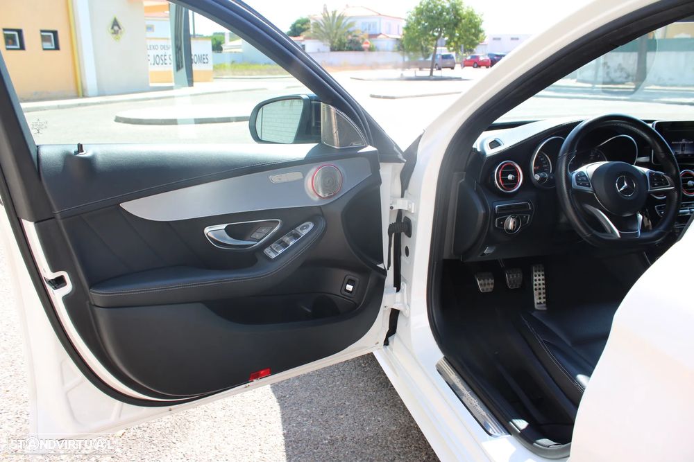 Mercedes-Benz C 200 d AMG Line - 31