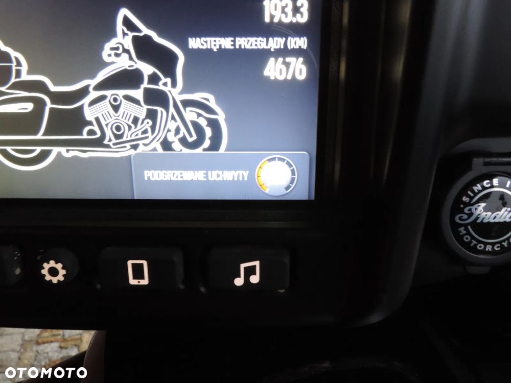 Indian Roadmaster - 21