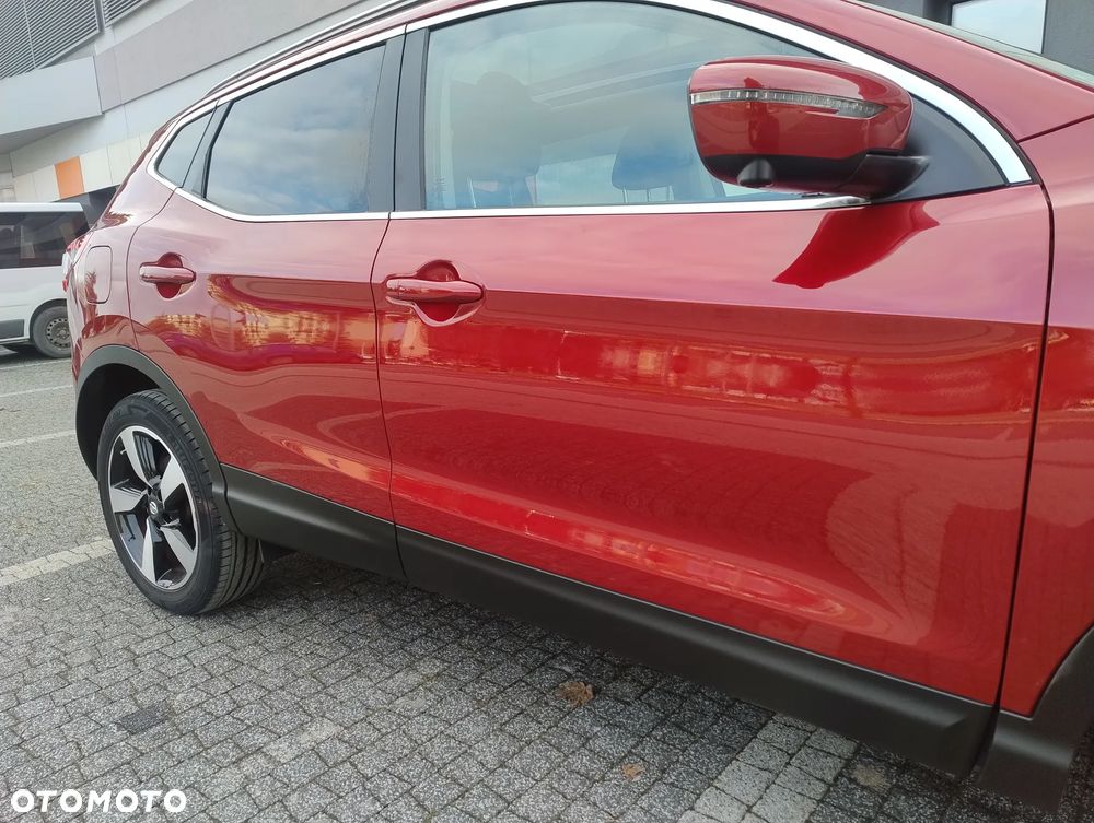 Nissan Qashqai 1.2 DIG-T TEKNA+ - 32