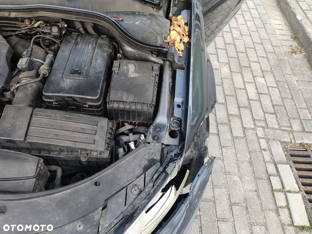 Volkswagen Passat - 19