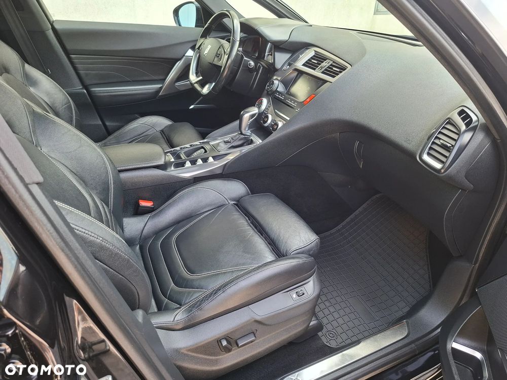 Citroën DS5 BlueHDi 180 EAT6 Business Class - 10