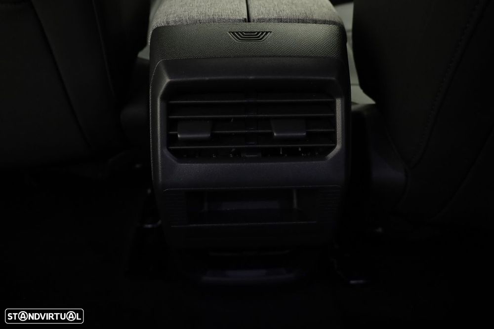 Peugeot 3008 1.2 Hybrid Allure e-DCS6 - 22